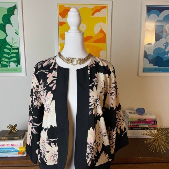 LOLLY'S LAUNDRY Floral KIMONO sleeveJacket Size S - Picture 8 of 10